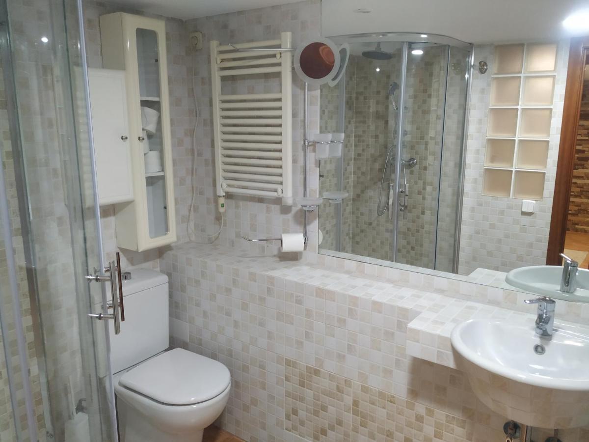Apartamentos Deluxe Barajas Madri Exterior foto