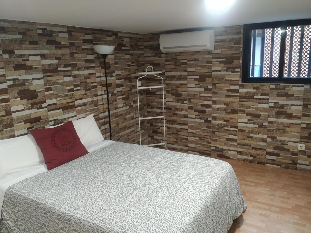 Apartamentos Deluxe Barajas Madri Exterior foto