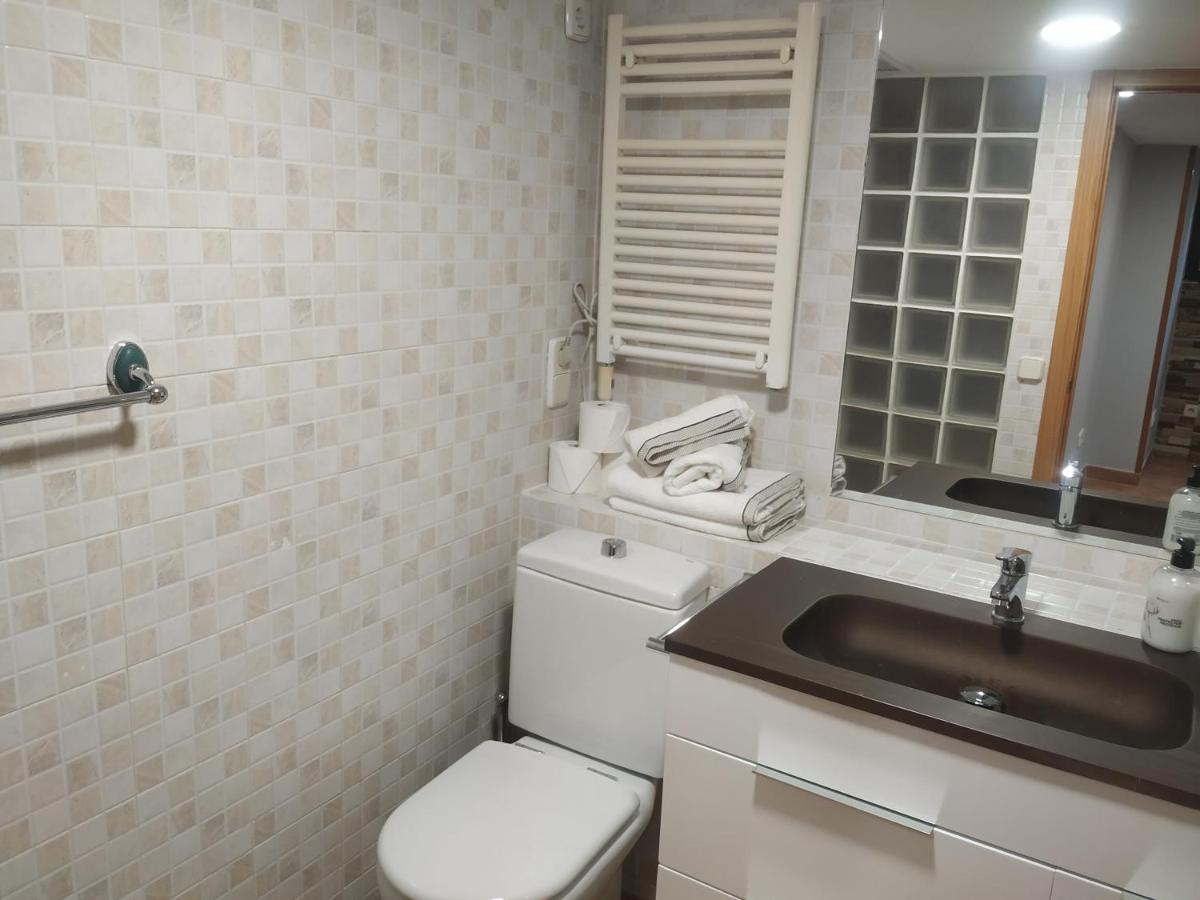 Apartamentos Deluxe Barajas Madri Exterior foto