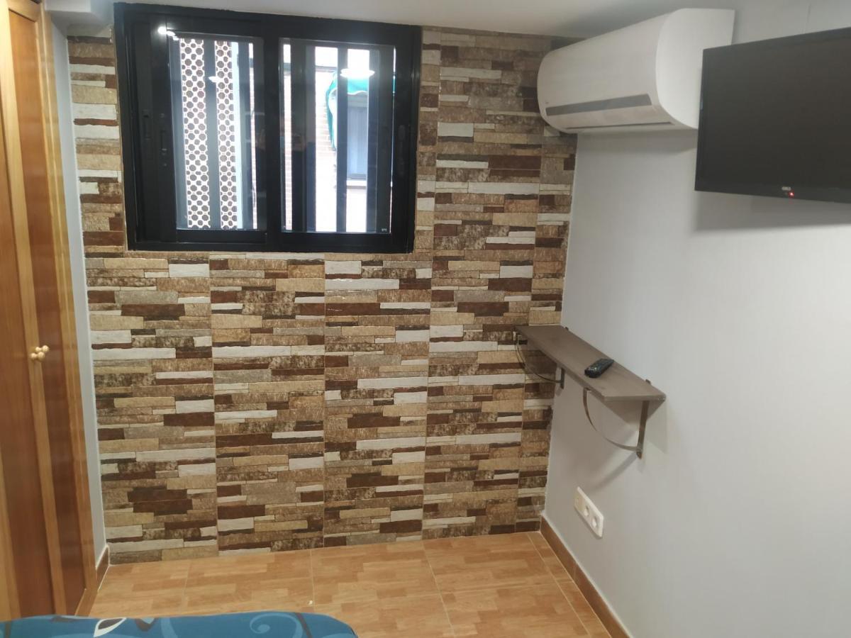 Apartamentos Deluxe Barajas Madri Exterior foto