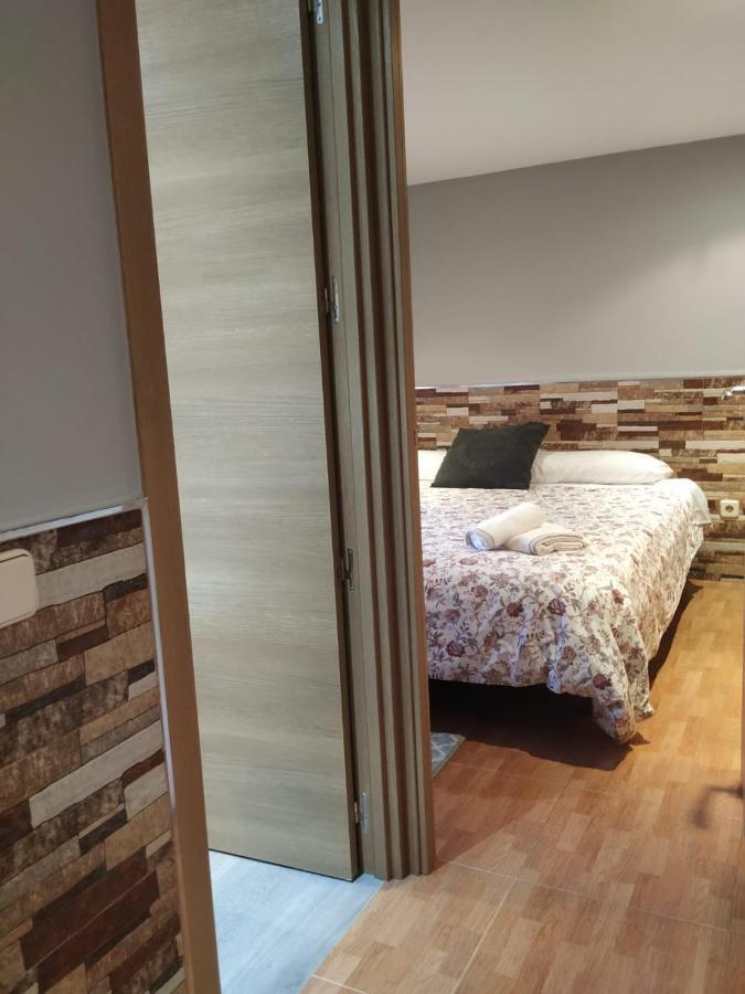 Apartamentos Deluxe Barajas Madri Exterior foto